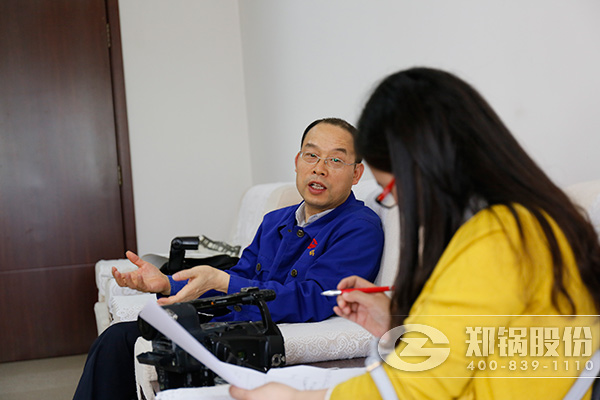 来利国际w66手艺总监贾金岭接受劳模风范栏目采访