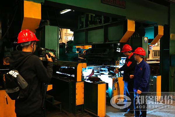 来利国际w66股份手艺总监贾金岭接受郑州电视台采访