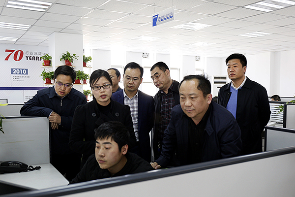 河北省工业和信息化厅厅长龚晓峰莅临来利国际w66