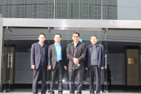 美国加州大学新能源杨阳教授旅行来利国际w66 -3